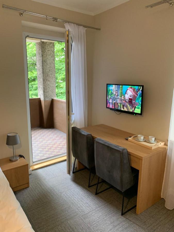 Vesna Rooms Mtp Poznan Exterior photo
